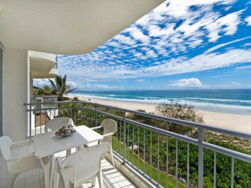 Oceanside Resort - Absolute Beachfront Apartments Gold Coast Kültér fotó