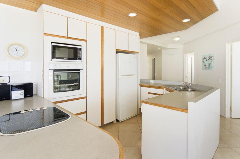 Oceanside Resort - Absolute Beachfront Apartments Gold Coast Kültér fotó