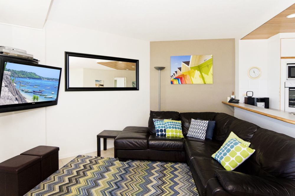 Oceanside Resort - Absolute Beachfront Apartments Gold Coast Kültér fotó